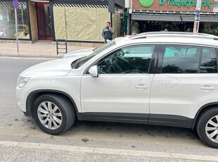 Volkswagen Tiguan '10 1.4tsi