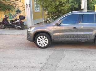 Volkswagen Tiguan '10 2.0 TDI Team 4MOTION DSG (7-Gear)