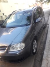 Volkswagen Touran '04 1.6 FSI