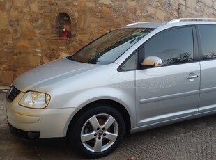 Volkswagen Touran '06 1.6 FSI Highline BLF