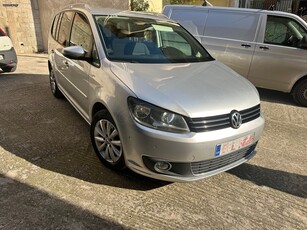 Volkswagen Touran '11