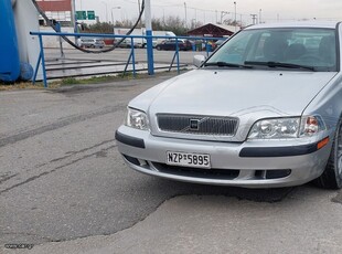 Volvo S40 '03