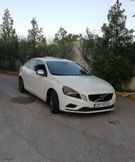 Volvo S60 '12 R-desing