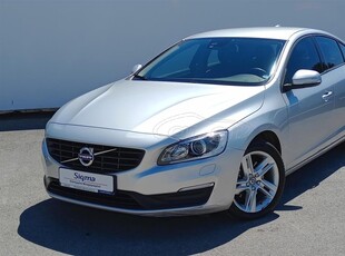 Volvo S60 '16 T3 Auto Livstyl