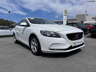 Volvo V40 '13 1 Χρονο Εγγυηση-D2 MOMENTUM