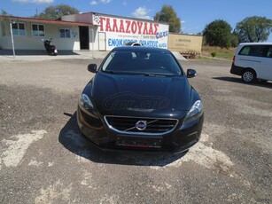 Volvo V40 '15 D2 KINETIC