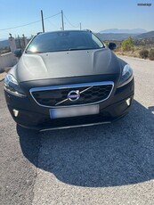 Volvo V40 Cross Country '13