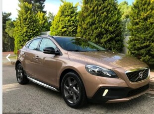 Volvo V40 Cross Country '14