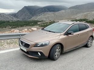 Volvo V40 Cross Country '14 D2 LIVSTYL