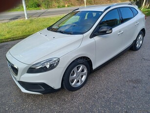 Volvo V40 Cross Country '19 AUTO 152hp ΕΛΛΗΝΙΚΚΗΣ ΑΝΤΙΠΡΟΣΩΠΕΙΑΣ