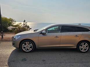 Volvo V60 '12