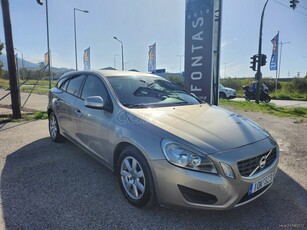 Volvo V60 '15