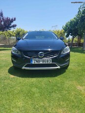 Volvo V60 Cross Country '16