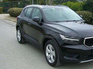 Volvo XC40 '19 D4 Momentum AWD