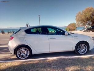 Alfa Romeo Giulietta '10 Distinctive