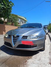 Alfa Romeo GT '05