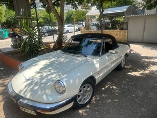 Alfa Romeo Spider '88 1.6