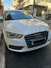 Audi A3 '15 A3 S-tronic 7 gear