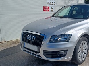 Audi Q5 '11 hybrid quattro tiptronic