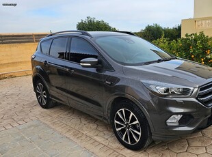 Ford Kuga '18 ST LINE