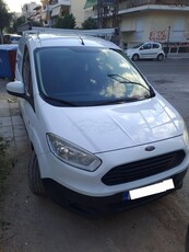 Ford Transit Courier '14