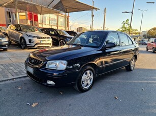 Hyundai Accent '02