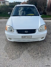 Hyundai Accent '03