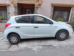 Hyundai i 20 '11