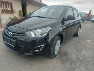 Hyundai i 20 '13 1.2 Intro Edition