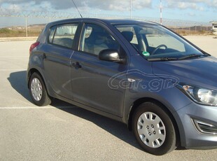 Hyundai i 20 '14 I 20 2014 CRDI 1.4 CC 6 API