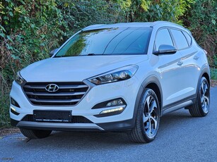 Hyundai Tucson '18 1.7 CRDi NAVI - CAM