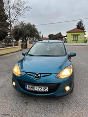 Mazda 2 '11 MAZDA 2