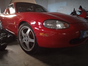 Mazda MX-5 '02 NB