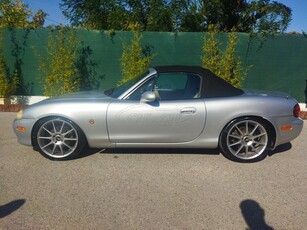 Mazda MX-5 '03 NARDI TORINO