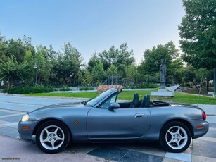 Mazda MX-5 '05