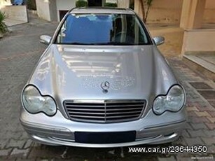 Mercedes-Benz '02 C-CLASS