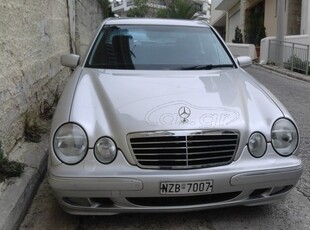 Mercedes-Benz 200 '01 E200 compressor Avantgarde 193hp