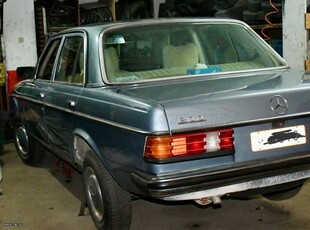 Mercedes-Benz 200 '79 W 123