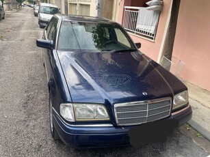 Mercedes-Benz 280 '00 1800