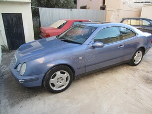 Mercedes-Benz '99 CLK 200