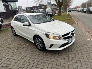 Mercedes-Benz A 160 '16 Mercedes-Benz A 160