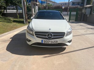 Mercedes-Benz A 180 '14