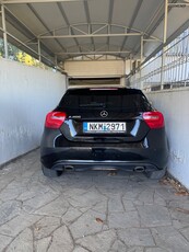 Mercedes-Benz A 200 '14 URBAN PANORAMA