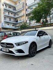 Mercedes-Benz A 250 '20 e Amg line night pack 8G-DCT