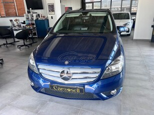 Mercedes-Benz B 180 '13