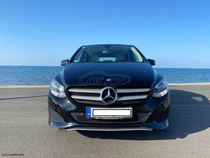 Mercedes-Benz B 180 '16 d 7G-DCT