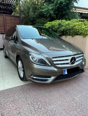 Mercedes-Benz B 200 '14 BlueEfficiency Exclusive Pack