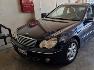 Mercedes-Benz C 200 '01