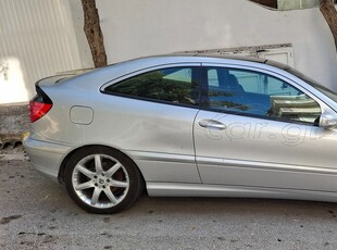 Mercedes-Benz C 200 '01 SPORTS COUPE KOMPRESSOR