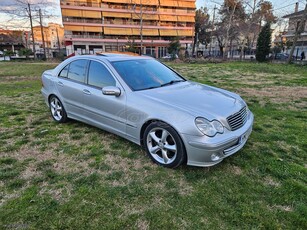 Mercedes-Benz C 200 '03